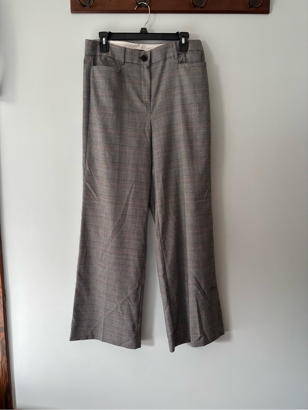 LOFT Plaid Wide-Leg Pants in Gray
